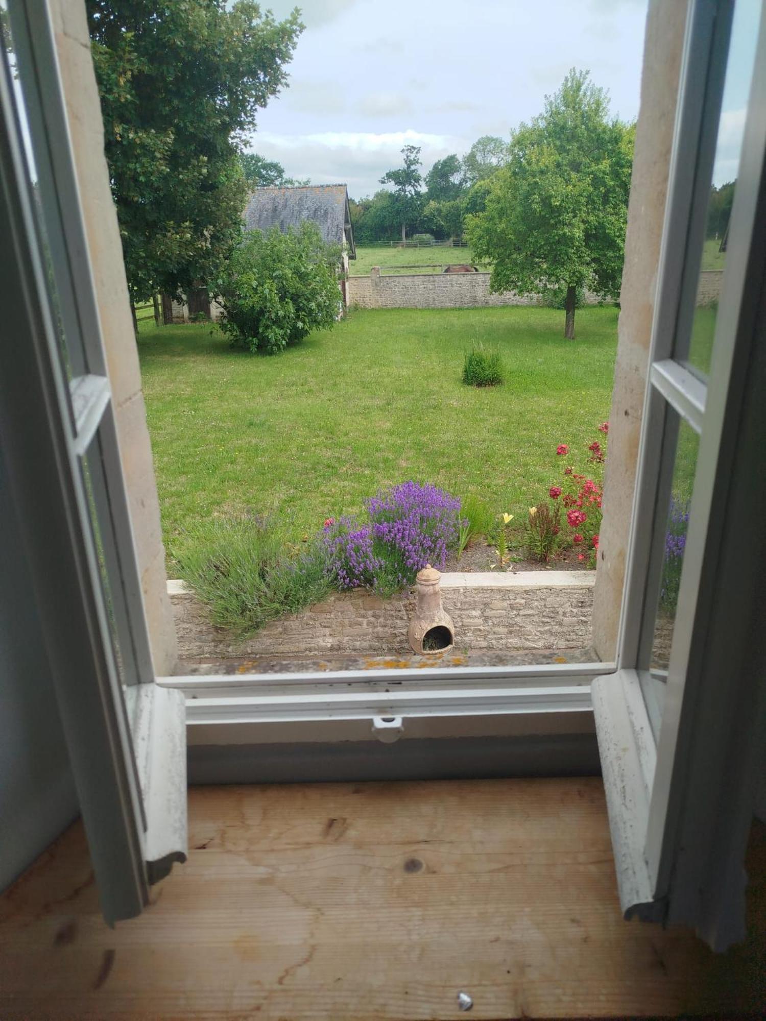 Maison De Charme Tour-en-Bessin Екстериор снимка