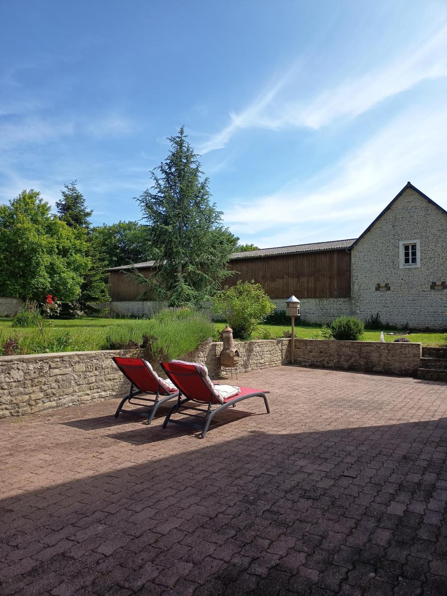 Maison De Charme Tour-en-Bessin Екстериор снимка