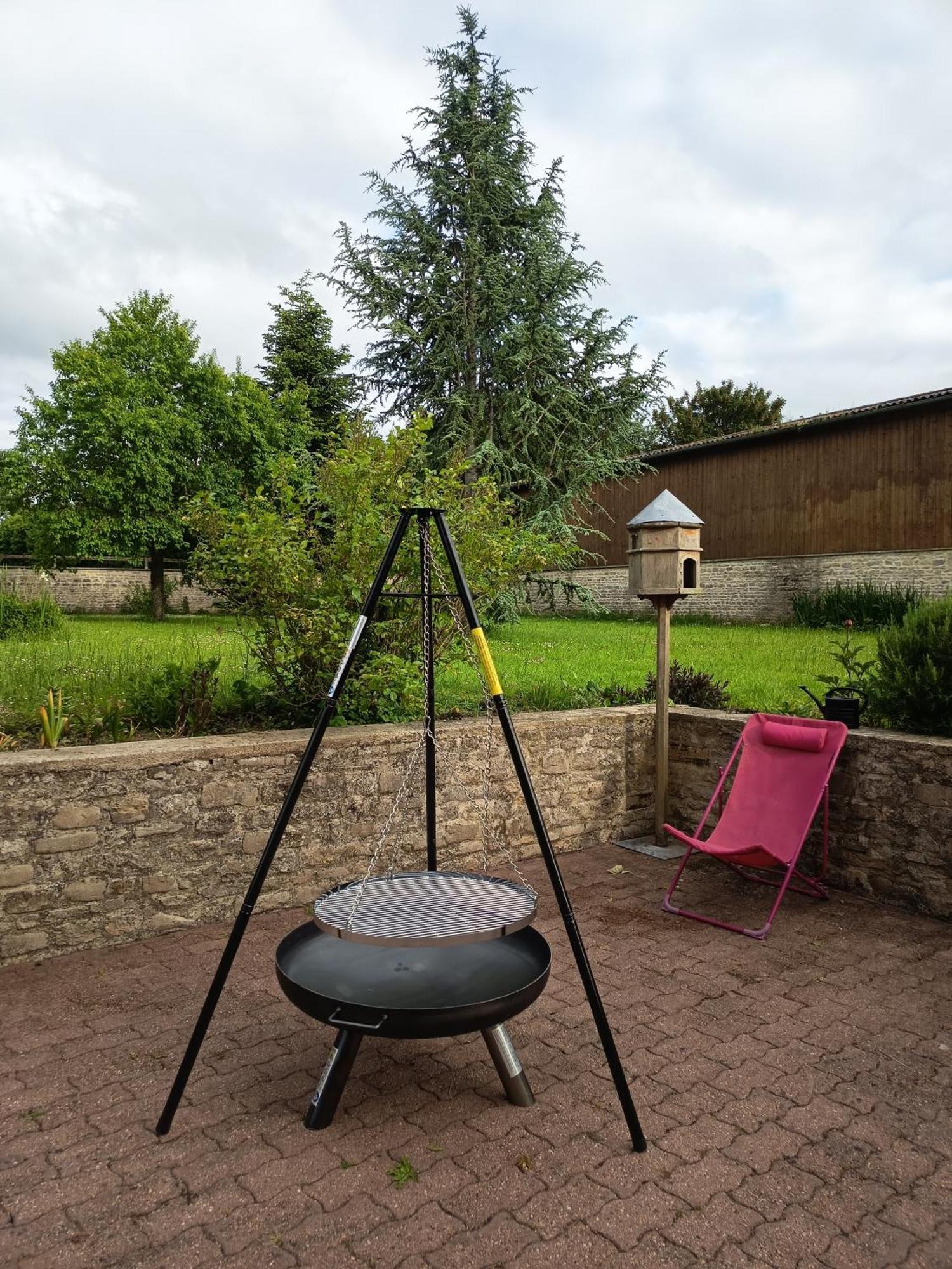 Maison De Charme Tour-en-Bessin Екстериор снимка